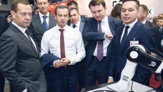 Денис Мантуров: «В Поволжье сосредоточение оборонно-промышленного сектора является наиболее масштабным»