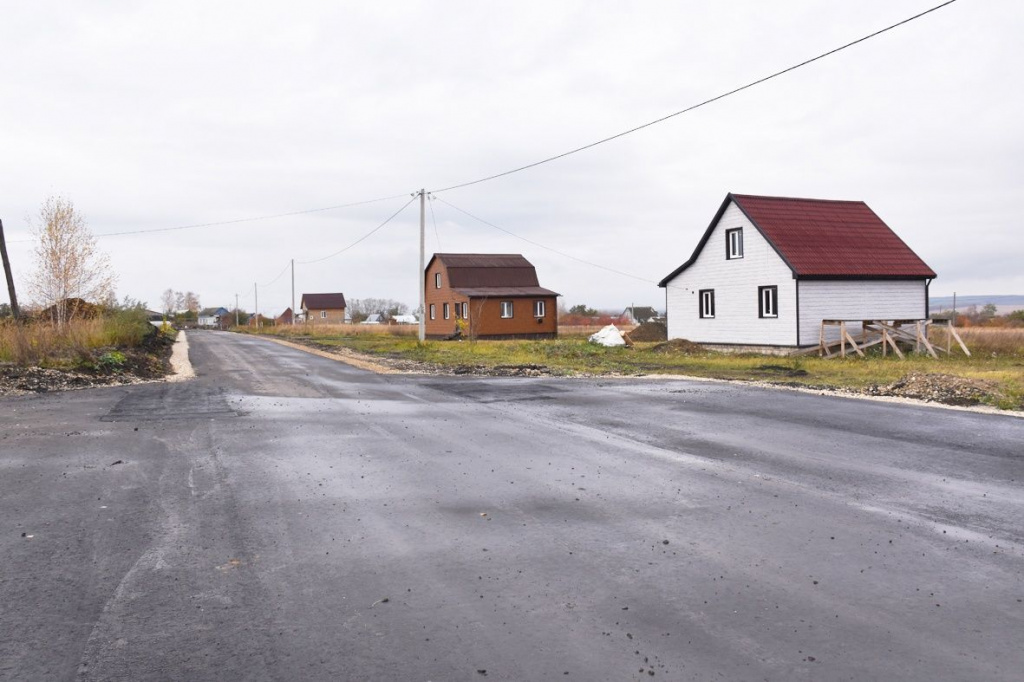 В Республике Мордовия завершили строительство сразу шести дорог в&nbsp;поселке Ромоданово