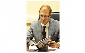 Глава Департамента строительства и архитектуры Кировской области Вадим Перминов: «Реализация программы "Жилье для российской семьи" позволит улучшить жилищные условия гражданам с невысоким уровнем дохода»
