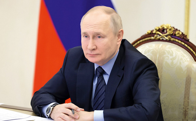 Владимир Путин: «Опираясь прежде всего на собственные резервы и ресурсы, будем идти только вперед»