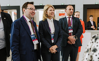 На пленарном заседании ЕОФ-2023 рассмотрели кадровые, экономические и регулятивные проблемы российской травматологии и ортопедии